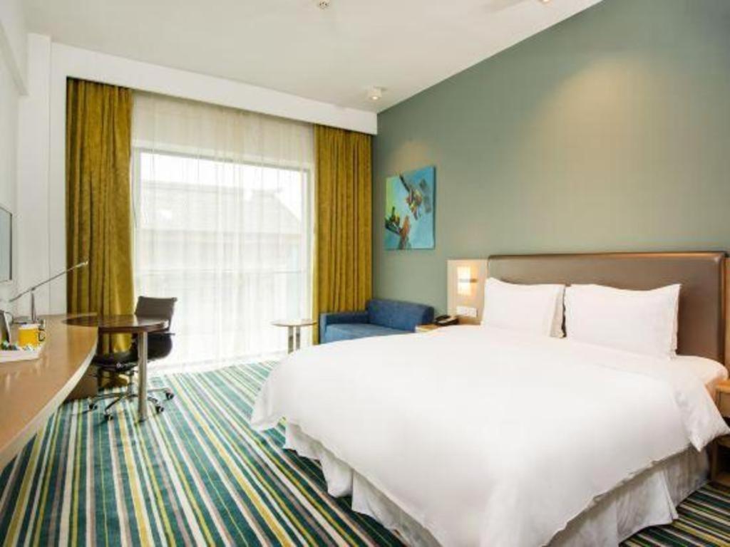 Holiday Inn Express Dujiangyan Ancient City Exteriör bild